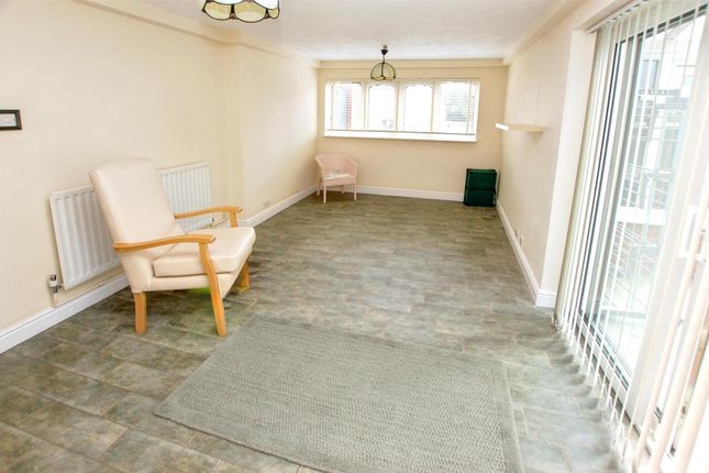 1, The Gables ,Lyons Crescent, Tonbridge photo 3
