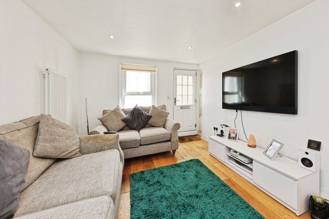 8, Waterloo Place, Ramsgate photo 3