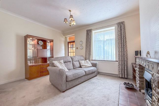 7, St. James Terrace, Buxton photo 2