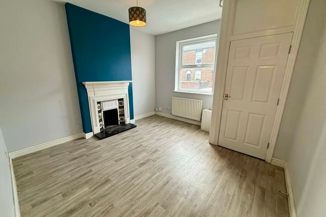 19, Moor Road, Wigan photo 2