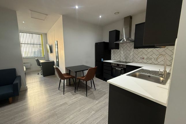Flat 10, Merchant House, 81a Charles Street, Leicester photo 3