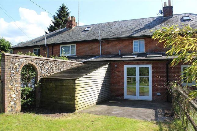 Cottage to rent in Colveston, Thetford