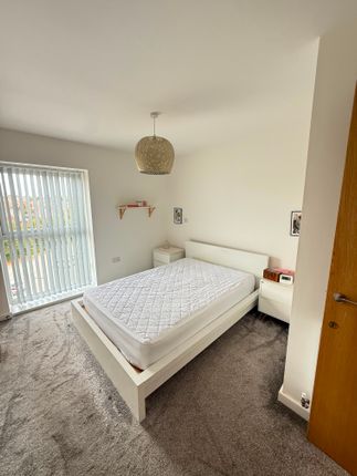 18, York Road, Leeds photo 4