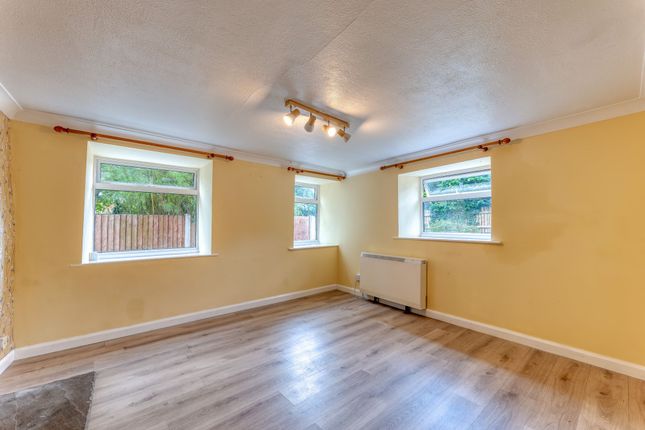 4 Haggonsfield Farm Cottages Tylden Road, Worksop photo 2