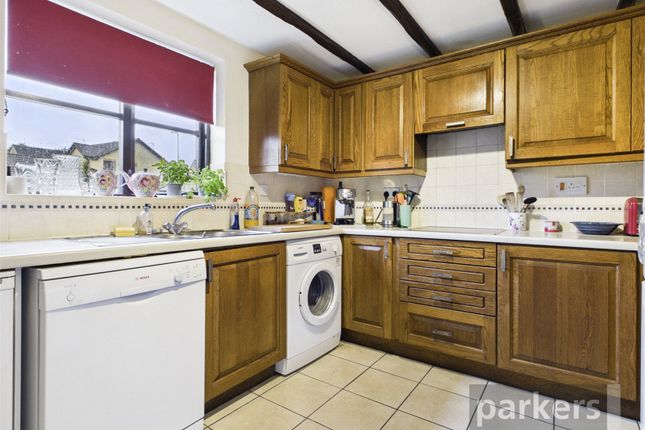 10, Foxdown Close, Oxfordshire photo 3