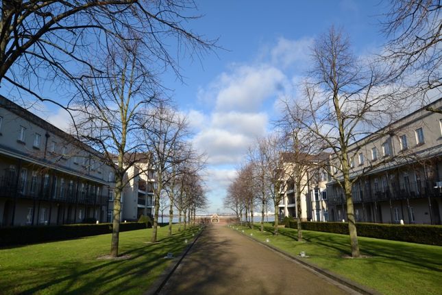 Flat for sale in The Boulevard, Ingress Park, Greenhithe, Kent