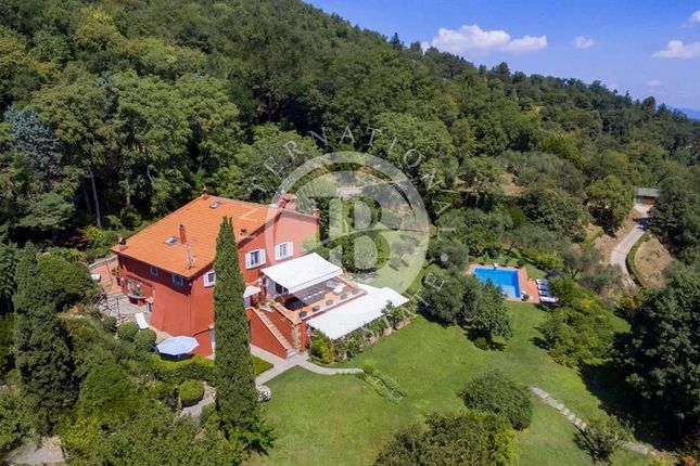 Villa for sale in Rignano Sull'arno, Tuscany, 50067, Italy