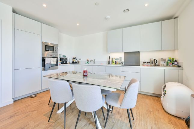 Manor Place, Elephant and Castle photo 4