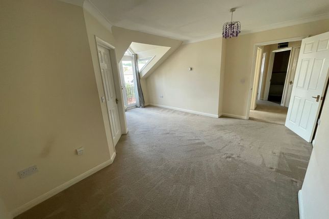 Flat 9, Mariners Lee 2-4 Northwood Road, Whitstable photo 3