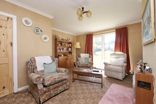 10 Park Road, Stalbridge photo 3