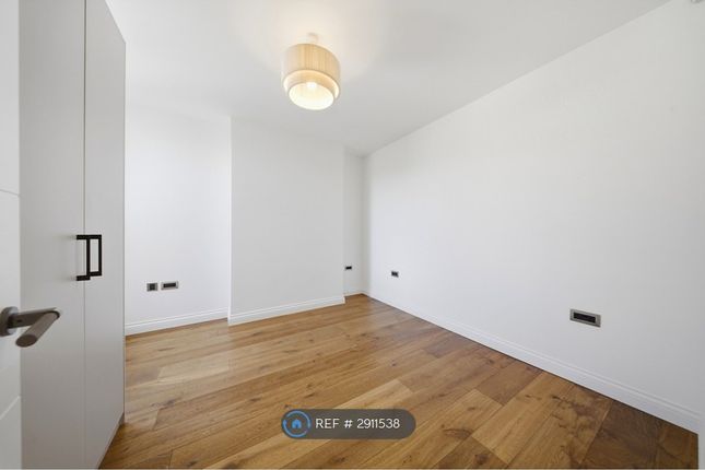 Barlby Road, London photo 3