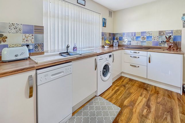 31 Golden Ridge, Freshwater photo 3