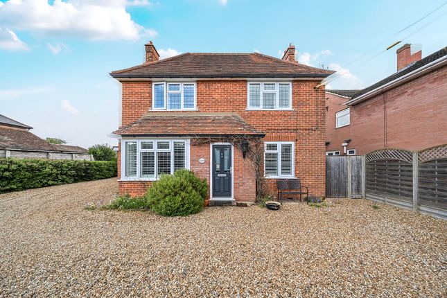 Locarno, Bramley Road, Hook photo 2