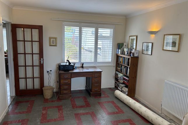26, Stanier Road, Weymouth photo 2