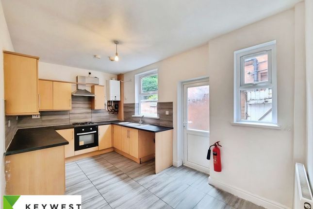 44, Dulverton Road, Leicester, United Kingdom photo 2