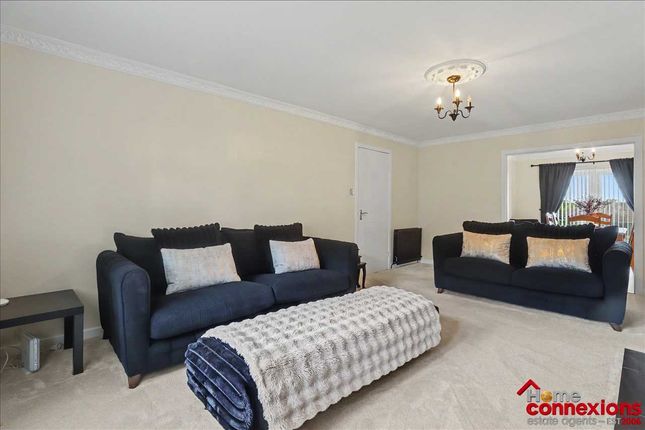 5, Dunrobin Drive, Stewartfield, EAST KILBRIDE photo 4
