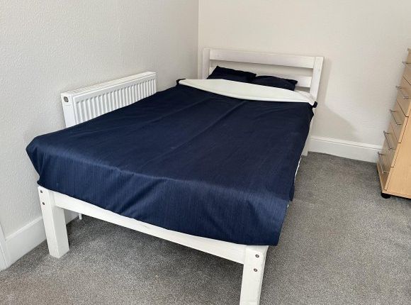 Room to rent in St Peters Grove, Canterbury, Kent