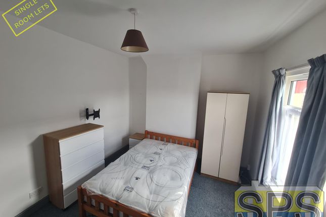 48, Carlton Road, Stoke-on-Trent photo 3