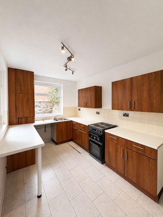 24, Liverpool photo 4