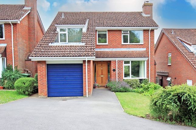 Thumbnail Detached house for sale in Priory Green, Highworth