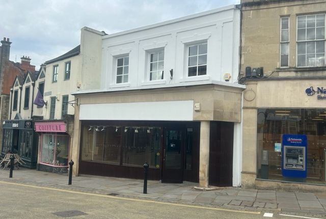 Retail premises to let in Market Place, Chippenham