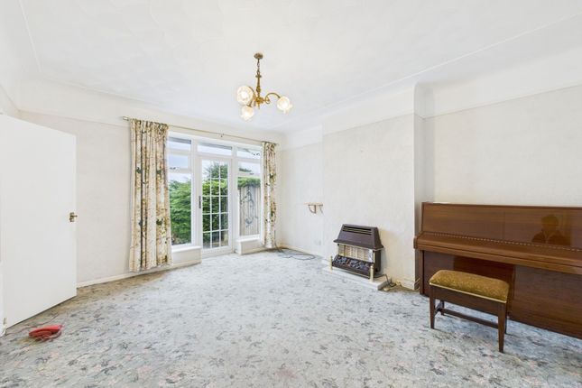 15 Lyndor Road, Liverpool photo 2