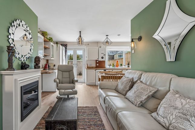 21, Ardoch Crescent, Stirlingshire photo 4
