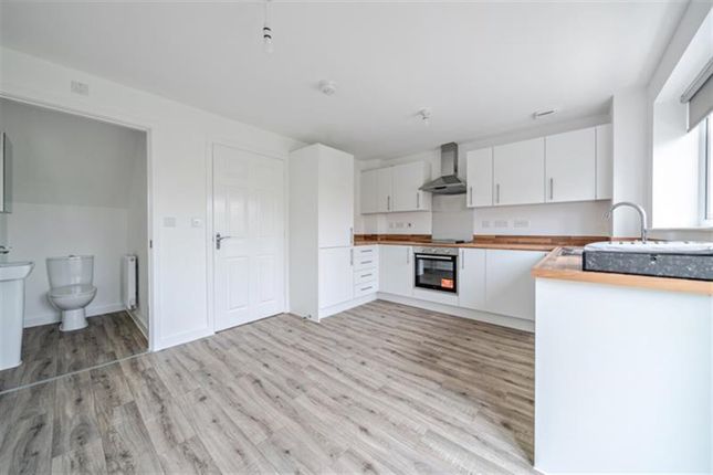 5, Theodore Close, Goldthorpe, Rotherham photo 2