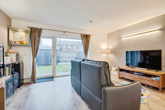 21, Spinney Way, Lancashire photo 3