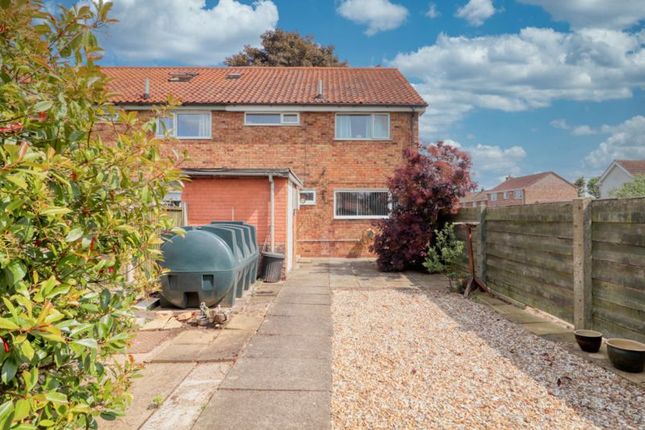 Terraced house for sale in Mere Dyke Road, Luddington, Scunthorpe