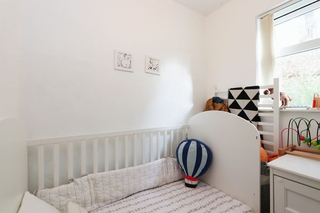141, Guildford Rise, Sheffield photo 4