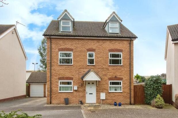 Thumbnail Detached house to rent in The Presidents, Bury St. Edmunds