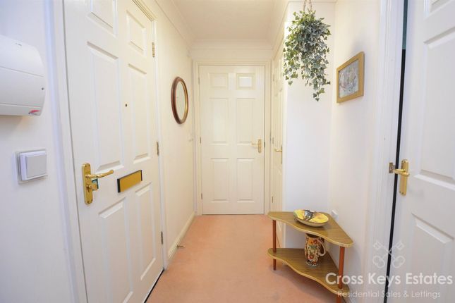 37 Grosvenor Court, Western Road, Ivybridge photo 2