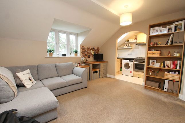 Flat 6 Kingshill Court, 69, North Street, Nailsea photo 4