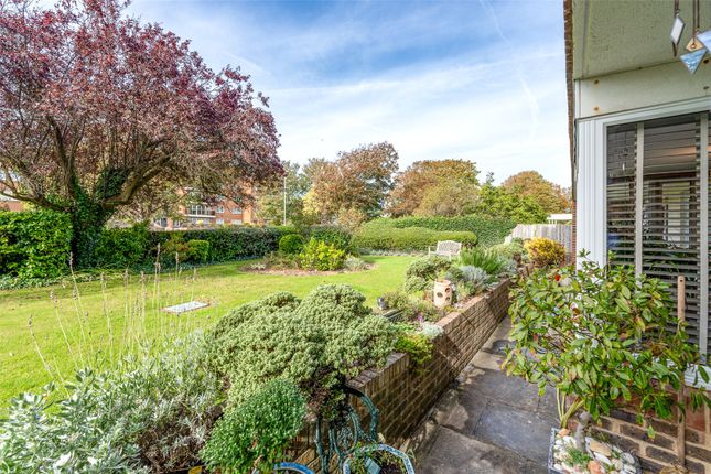 Flat for sale in Belmer Court, Grand Avenue, Worthing, West Sussex