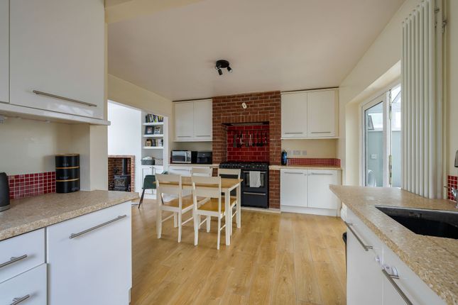 16 Langrick Road, Boston photo 2
