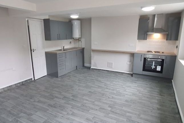 Thumbnail Flat to rent in Kingsholm Road, Gloucester