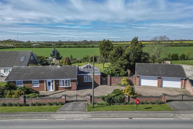 The Poplars, Station Road, Eastrington photo 2