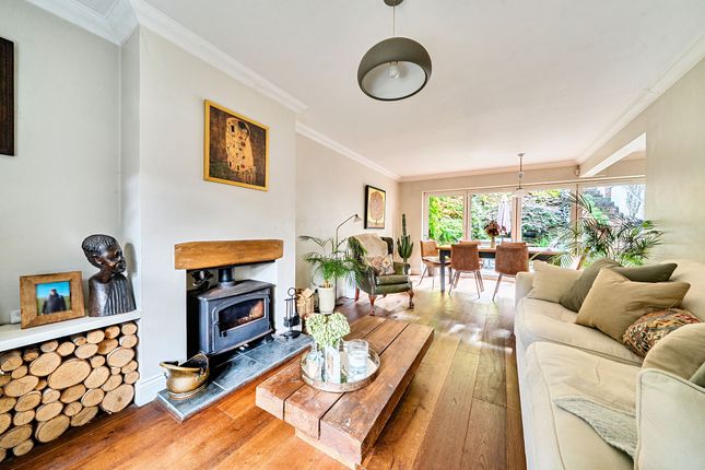 11 Linchmere Road, Haslemere photo 2