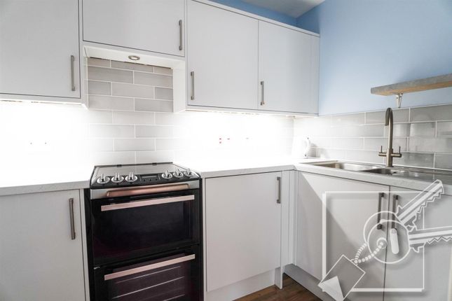61 St James Oaks, Trafalgar Road, Gravesend photo 4