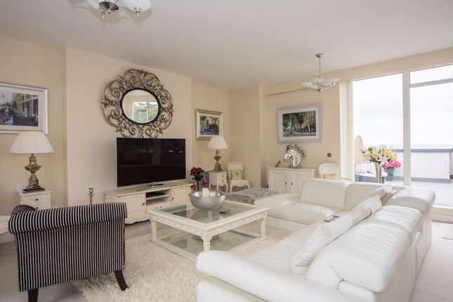 19, Balmoral Quays, Penarth photo 4