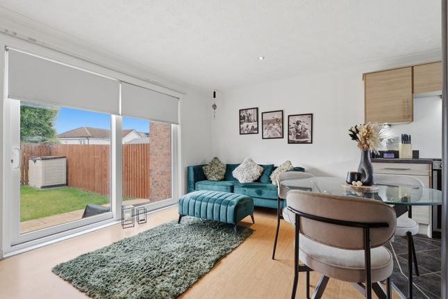 7 Thomas Muir Avenue, Bishopbriggs,, Glasgow photo 4
