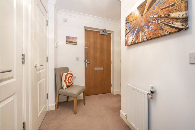 Flat for sale in Railton Close, Weybridge