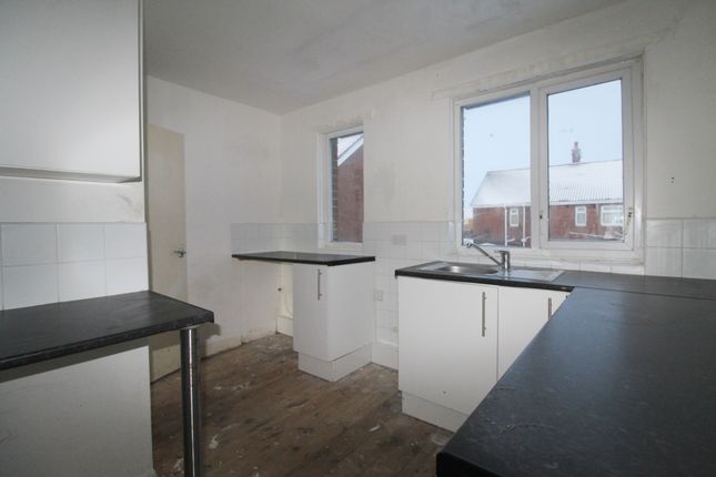 8 Debdon Road, Ashington photo 2