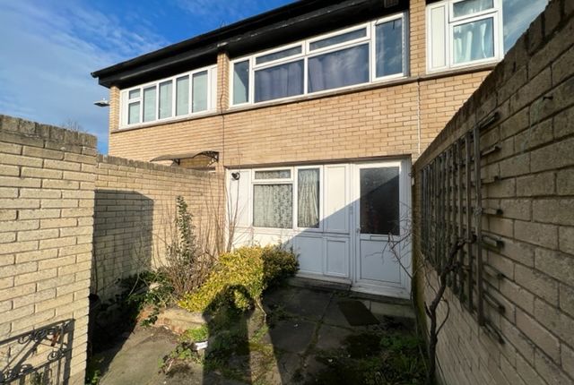 Thumbnail Terraced house to rent in Barchester Close, Uxbridge/Cowley