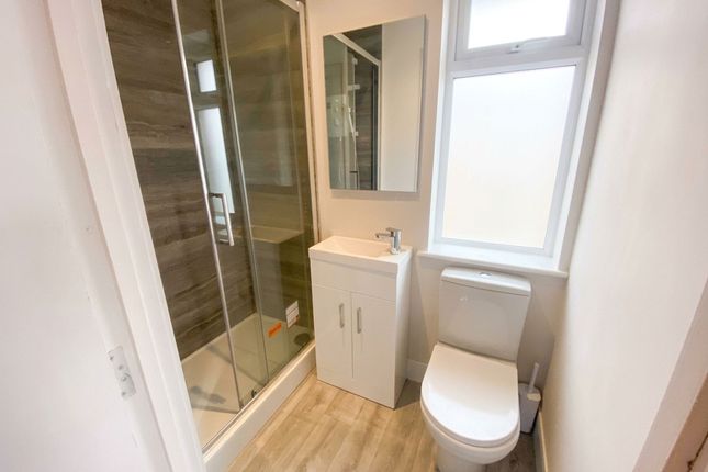 Room 3, 46 Broadwater Road, Worthing photo 3