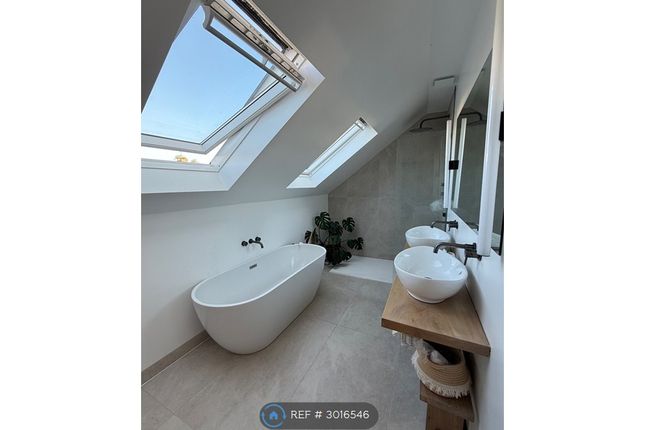 Bassetts Way, Locksbottom Farnborough, Orpington photo 4