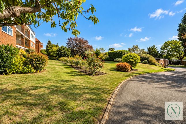 Flat 10, Fairleas, Beckenham photo 4