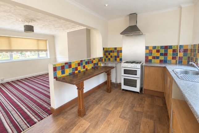 18, Patrick Crescent South Hetton, Durham photo 2