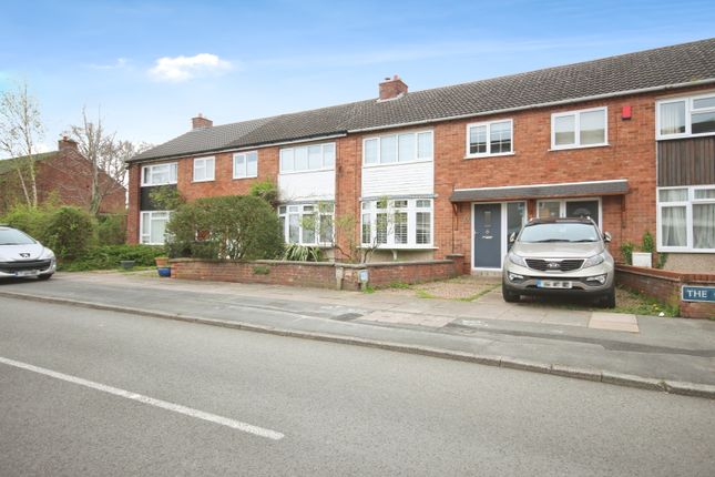 Terraced house for sale in The Chantry, Warwick, Warwickshire